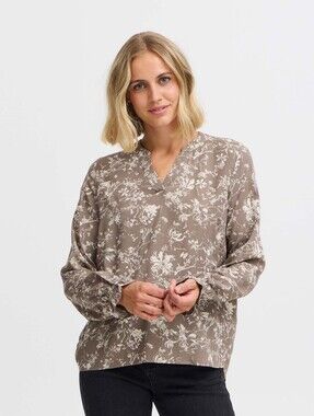 Fransa Flowy Floral Long Sleeve Blouse Sz M